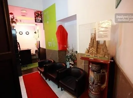 Hostal Raval Botella Private