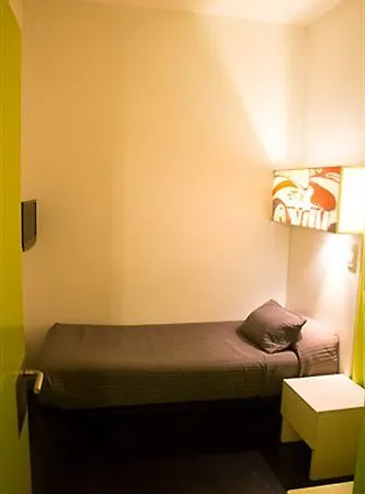 Hostal Raval Botella Private *