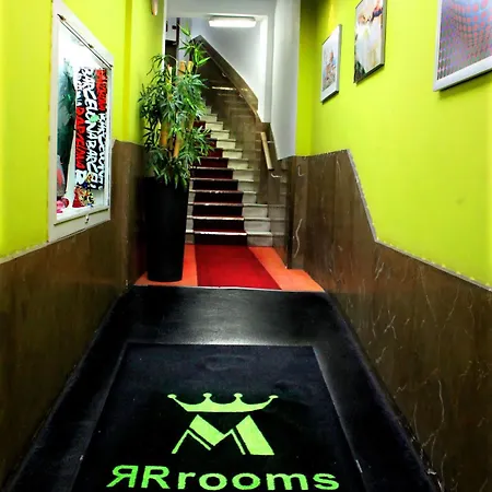 Raval Botella Private Hostal
