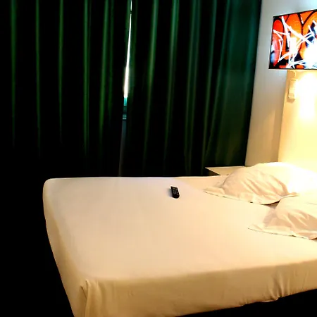 Raval Botella Private Barcelona