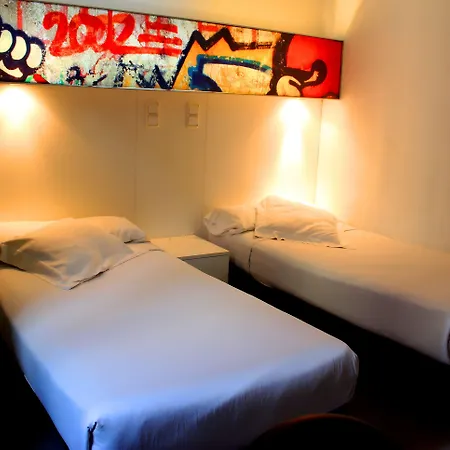 Hostel Raval Botella Private *
