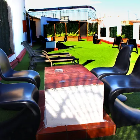 Raval Botella Private Hostel Barcelona