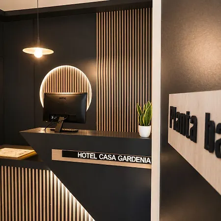 Raval Botella Private Hostal Barcelona