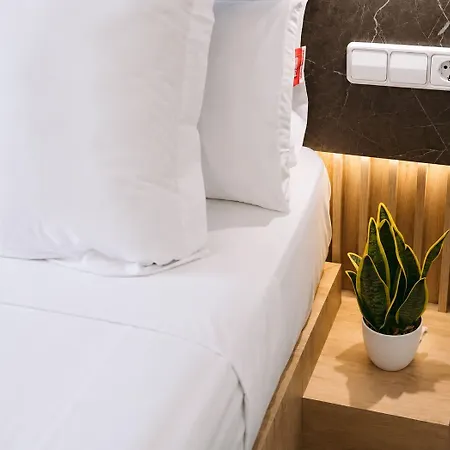 Raval Botella Private Hostel *
