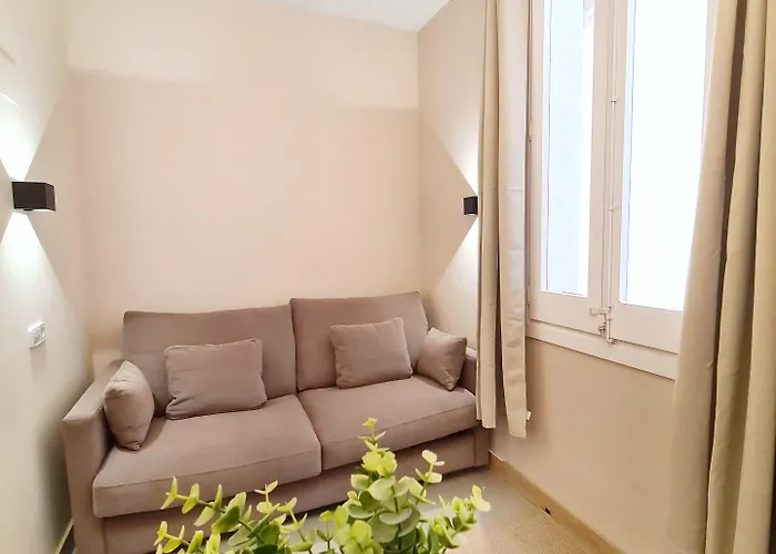 Hostel Raval Botella Private *