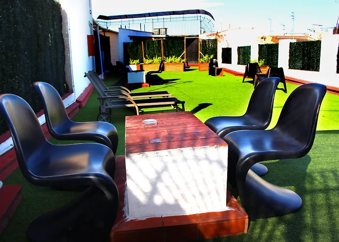 Raval Botella Private Hostel Barcelona