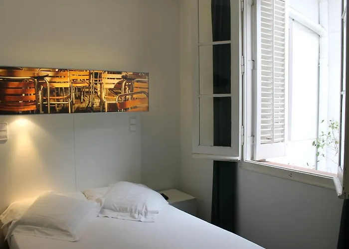 Hostel Raval Botella Private Barcelona